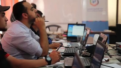 Suriye Medya Birliğinden Suriyeli Gazetecilere Eğitim