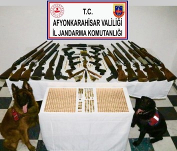 121 personelle 21 adrese baskın!