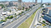 AVRASYA - Avrasya Tüneli'nde Oluşan Trafik Yoğunluğu Havadan Görüntülendi