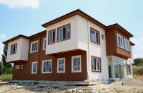 İZLEME ODASI - Demirci'ye Aile Sağlığı Merkezi