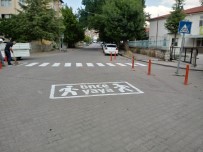 Dinar'da Yaya Öncelikli Trafik Düzenlemesi