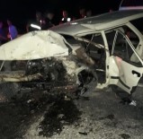 GÜMÜLDÜR - İzmir'de 3 Otomobilin Karıştığı Trafik Kazasında 1 Kişi Öldü, 2 Kişi Yaralandı