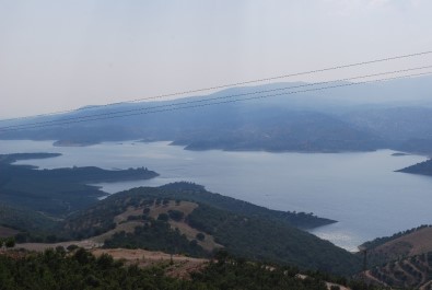 Manisa'da Barajda Boğulan 2 Kardeşin Cansız Bedenine Ulaşıldı