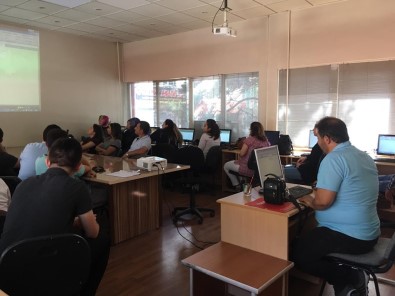 Şaphane'de Ofis Programı Eğitimi