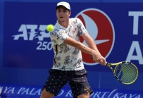 Antalya'da İlk Finalist Miomir Kecmanovic