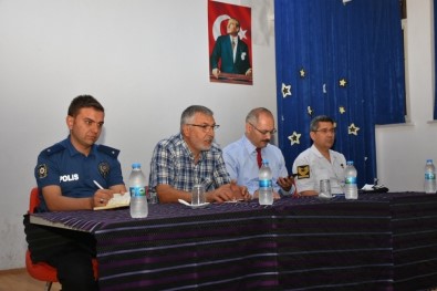 İnönü'de İlçe Güvenlik Ve Muhtarlar Toplantısı Yapıldı