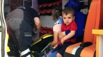 Kocaeli'de İki Otomobil Çarpıştı Açıklaması 4 Yaralı
