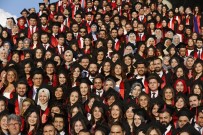 ERCIYES ÜNIVERSITESI - Başkan Büyükkılıç, Erciyes Üniversitesi Tıp Fakültesi'nin Mezuniyet Törenine Katıldı