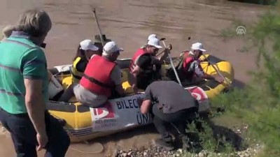 Botla 3 Gün Gezerek Sakarya Nehri'nin 'Fotoğrafını Çekecekler'
