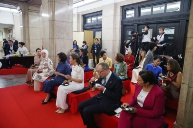 Emine Erdoğan, Çay Seremonisine Katıldı