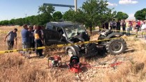 DEMIRCILIK - Kahramanmaraş'ta Trafik Kazası Açıklaması 2 Ölü, 1 Yaralı