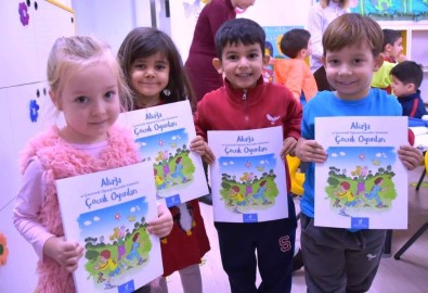 Yaz Tatiline Özel Kültür Seti Dağıtımı Devam Ediyor