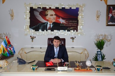 Çat Belediye Başkanı Melik Yaşar'ın Bayram Mesajı