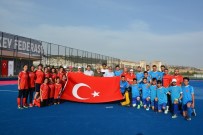 ŞAMPİYONLUK KUPASI - Emniyet Müdürü Karaduman Polisgücü'nü Yalnız Bırakmadı