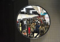 İZMİR METROSU - İzmir Metrosu 19 Yılda '1 Milyar' Yolcu Taşıdı