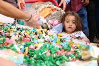 BAYRAM ŞEKERİ - Kahramanmaraş'ta Bayram Hareketliliği