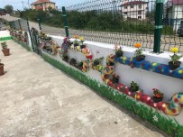 SARMAŞıK - Sinop Gençlik Merkezinin Duvarları Çiçek Açtı