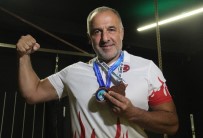 BUDAPEŞTE - 46 Yaşında Dünya Kick Boks Kupası 3.'Sü