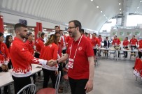 Bakan Kasapoğlu Avrupa Oyunları'nda Madalya Alan Sporcuları Tebrik Etti