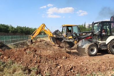 Başkan Turanlı Kanal Boyu Projesine Start Verdi