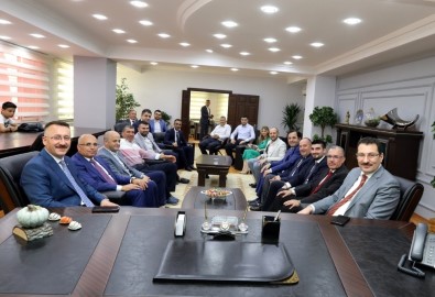 Adapazarı'nda Bayram Coşkusu