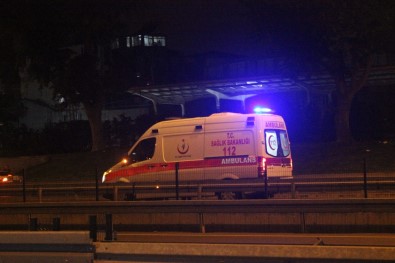Avrasya Tünel Girişinde Para İsteğini Geri Çevirince Bıçaklandı Açıklaması1 Yaralı