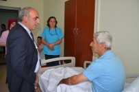 BALıKESIR DEVLET HASTANESI - Balıkesir Devlet Hastanesinde Bayramlaşma