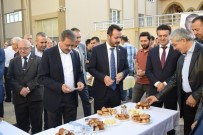 BAYRAM ÖZÇELİK - Burdur Valisi Şıldak, Kamu Görevlileri Ve Vatandaşlarla Bayramlaştı