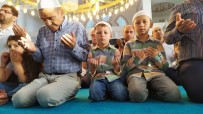 Denizli'de Bayram Namazı