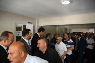 Kartepe'de Vatandaşlar Kent Bayramlaşmasında Buluştu