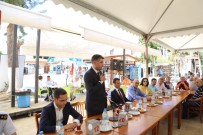 Kaş'ta Bayramlaşma