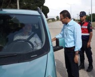 ABDULLAH UÇGUN - Kaymakam Uçgun Trafik Denetimine Katıldı