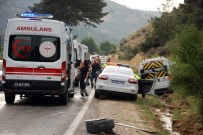 ÖMER ŞAHIN - Mersin'de Trafik Kazası Açıklaması 10 Yaralı