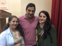 KİMSESİZ ÇOCUKLAR - Ahmet Ağaoğlu Ve Ünal Karaman'dan Çocuklara Ziyaret