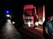 İzmir'de Göçmen Kaçakçılığı İddiasına 1 Tutuklama