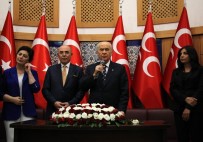 KABILIYET - MHP Lideri Bahçeli Partililerle Bayramlaştı