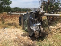 Otomobil Elektrik Direğine Çarptı Açıklaması 3 Yaralı