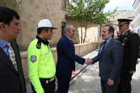 BAYRAMLAŞMA - Vali Pehlivan, Emniyet Teşkilatı Personeliyle Bayramlaştı