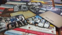 SALIH KARA - Bayram Tebriklerinin Vazgeçilmezi Kartpostallar Mazide Kaldı