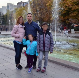 İzmir'de Çatıdan Düşen Vatandaş Hayatını Kaybetti