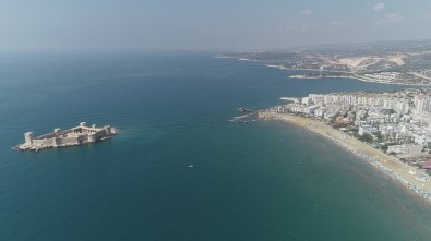 Mersin Sahilleri Doldu Taştı