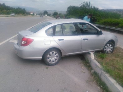 Taşova'da Trafik Kazası Açıklaması 6 Yaralı