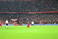 CENGİZ ÜNDER - 2020 UEFA Avrupa Futbol Şampiyonası Elemeleri Açıklaması Türkiye Açıklaması 2 - Fransa Açıklaması 0 (İlk Yarı)