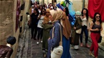 OYUNCAK MÜZESİ - Büyükşehir Müzeleri, Bayramı'nda 32 Bin Ziyaretçiyi Ağırladı