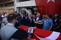 KAZıM ARSLAN - Hayatını Kaybeden Milletvekili İçin Partisinin Önünde Tören Düzenlendi