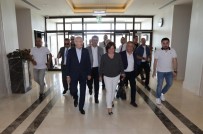 Kılıçdaroğlu'ndan Deniz Baykal'a Ziyaret