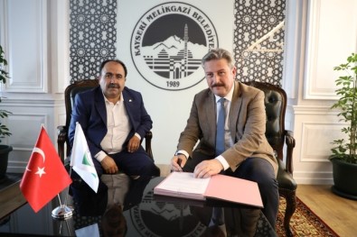 Mustafa Palancıoğlu Açıklaması 'Memur Statüsünde Çalışanların Sosyal Denge Sözleşmesi İle Maaşlarında Artış Sağlandı'