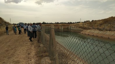 Sulama Kanalında Akıntıya Kapılan Genç Kayboldu