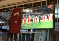 A MİLLİ TAKIMI - A Milli Futbol Takımının Fransa Galibiyeti Erzincanlıları Sevince Boğdu