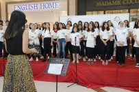 DİYARBAKIR VALİLİĞİ - 'Çok Ses Tek Yürek' Gençlik Korosunun İlk Konseri Büyük İlgi Gördü